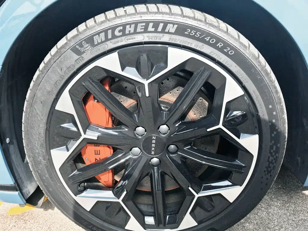 Zeekr Крайний Криптон 007 GT — миниатюра 11