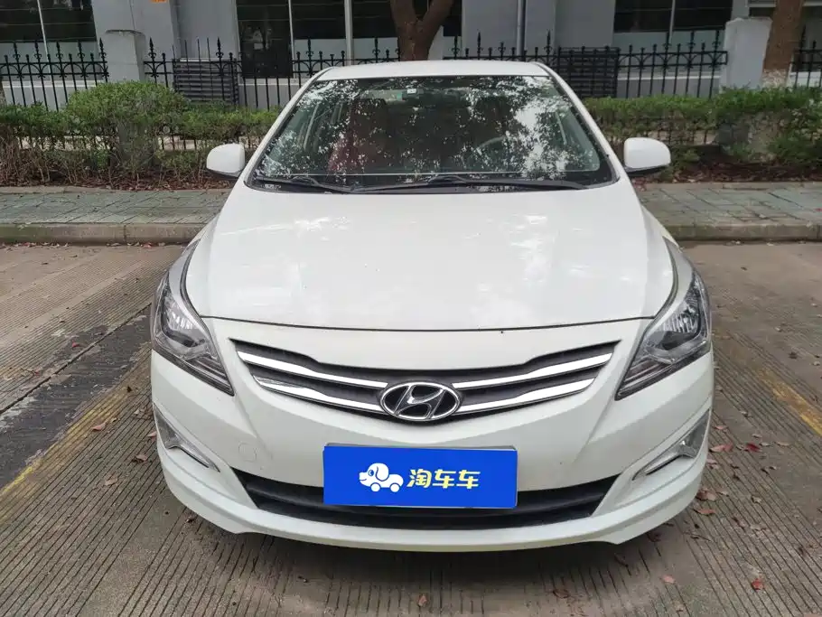 Hyundai Verna — миниатюра 2