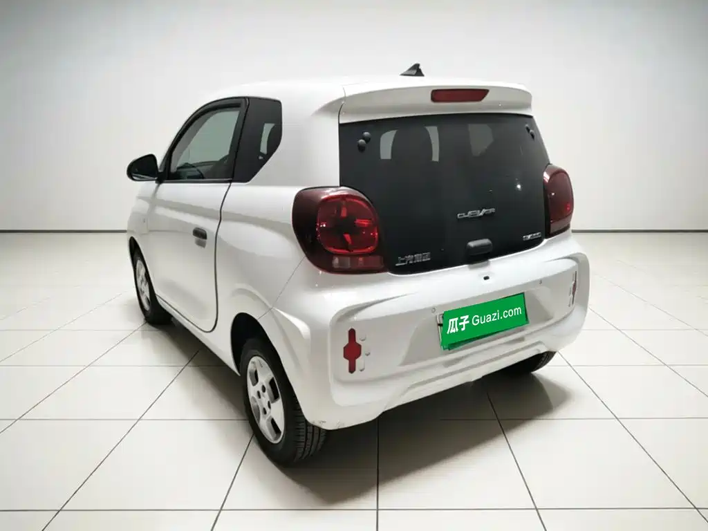 Roewe Clever — миниатюра 4