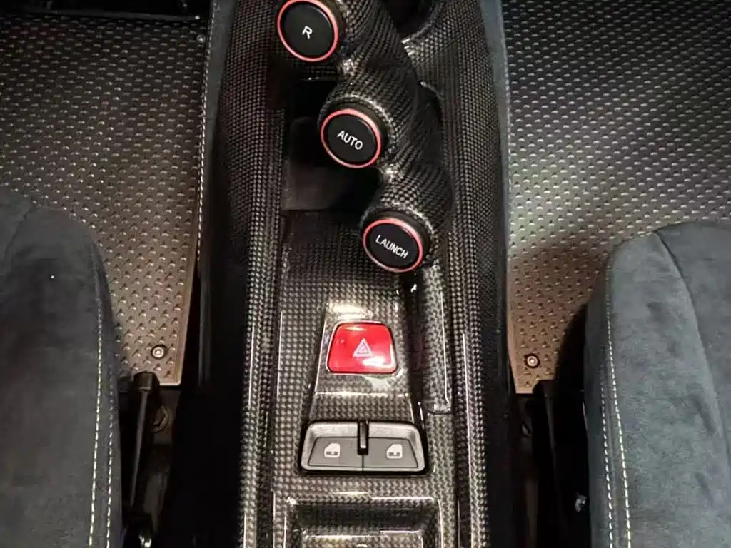 Ferrari 488 — миниатюра 7