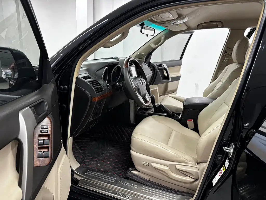 Toyota Prado (Import) — миниатюра 7