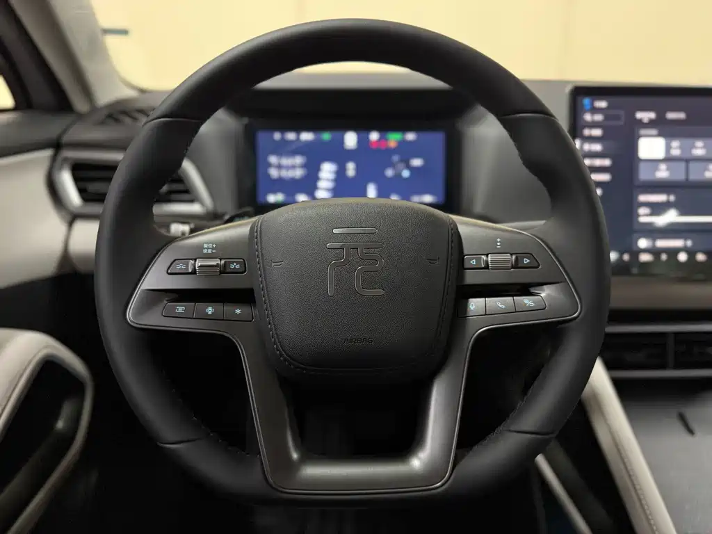 BYD Yuan UP — миниатюра 16