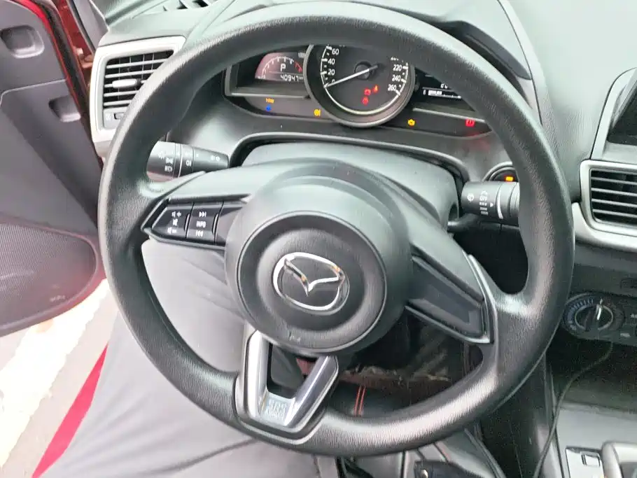 Mazda 3 Axela — миниатюра 15