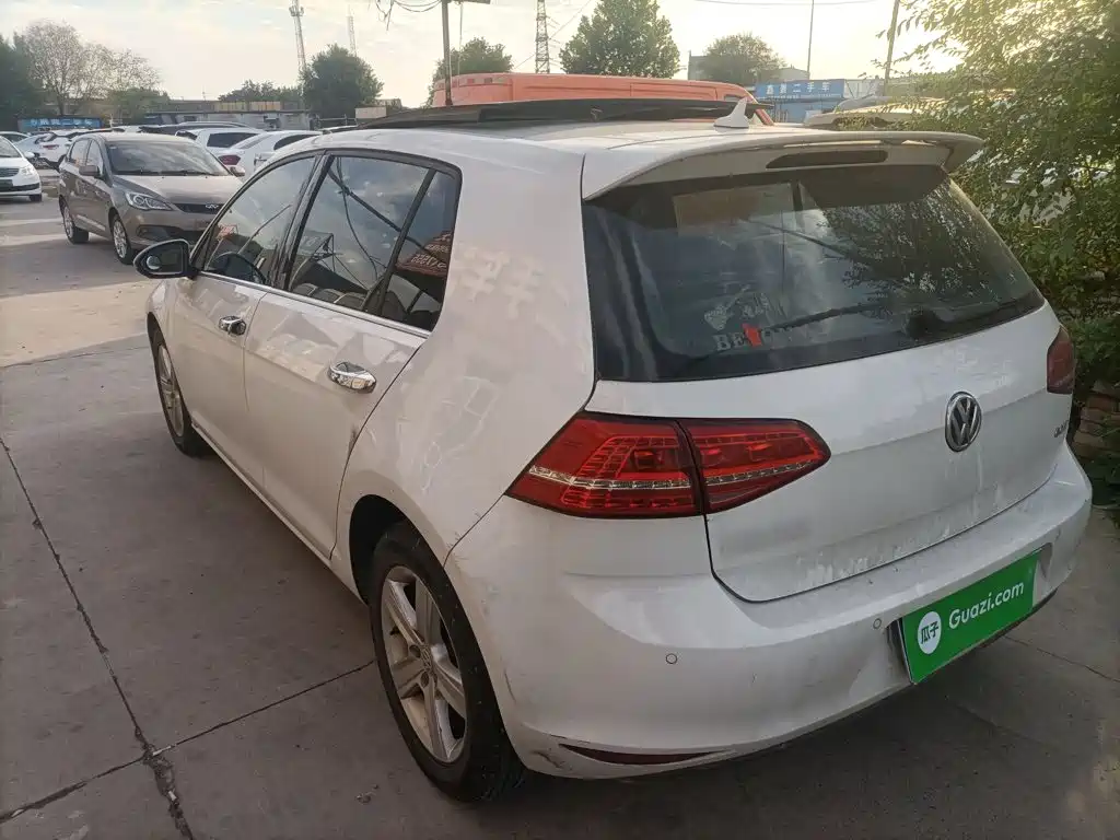 Volkswagen Golf — миниатюра 5