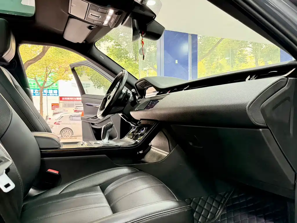 LAND ROVER RANGE ROVER AURORA