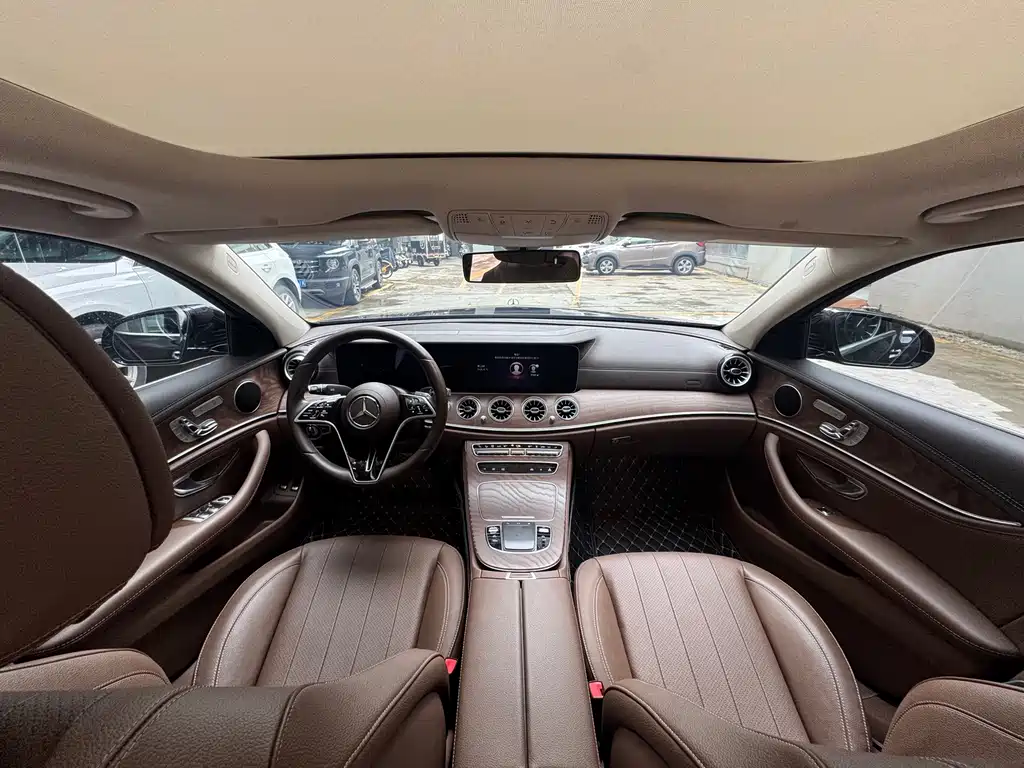 Mercedes-Benz E-Class New Energy — миниатюра 13