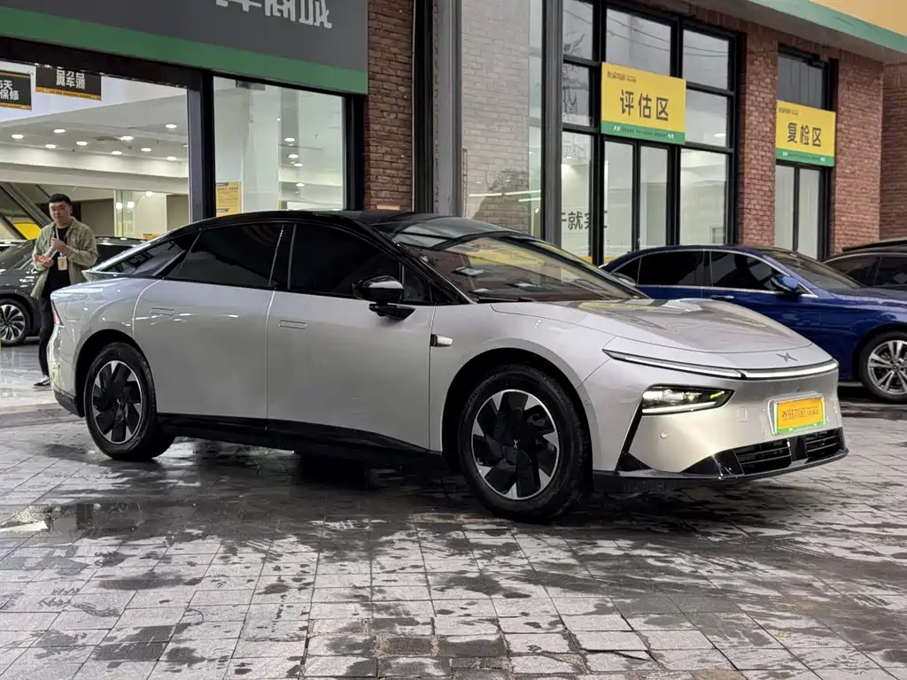 XPeng P7+ — миниатюра 4
