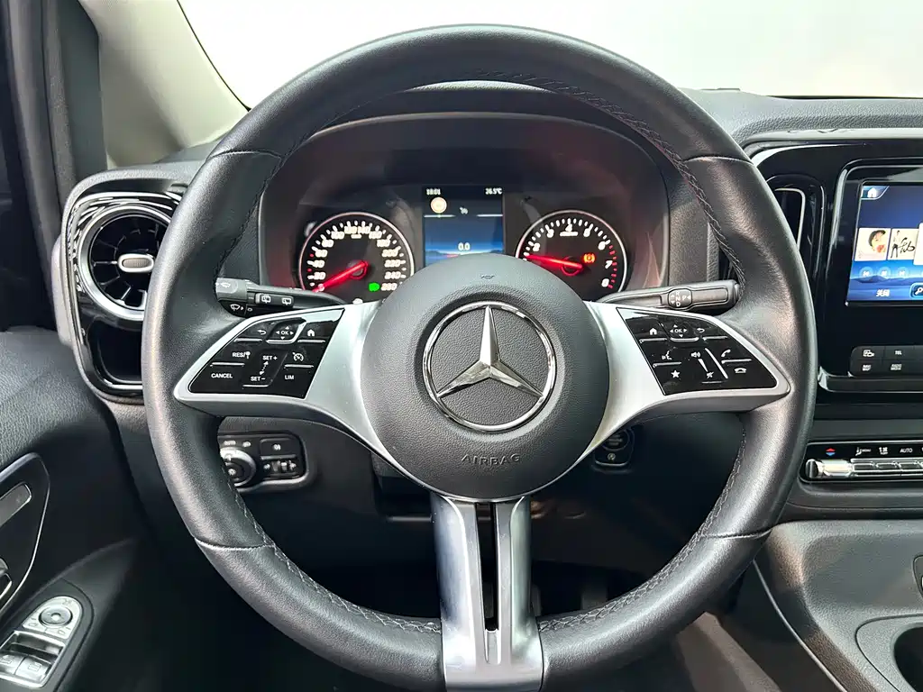 Mercedes-Benz Vito — миниатюра 15