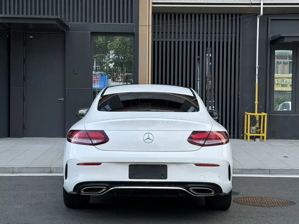 Mercedes-Benz C-Class (Import) — миниатюра 13