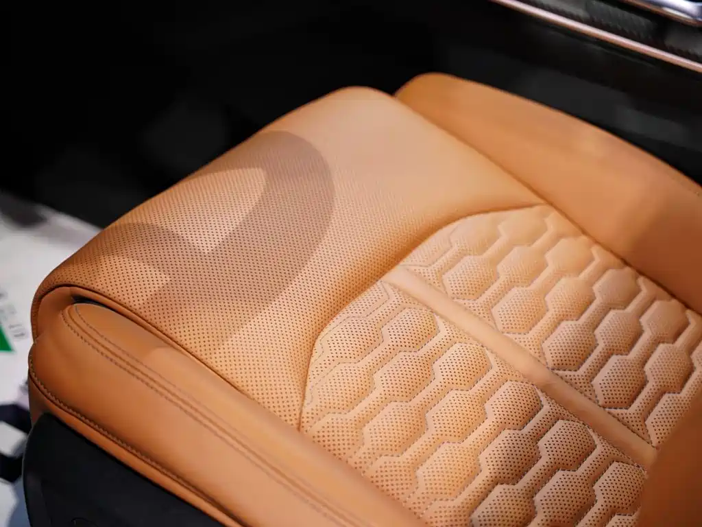 Audi RS Q8 — миниатюра 23