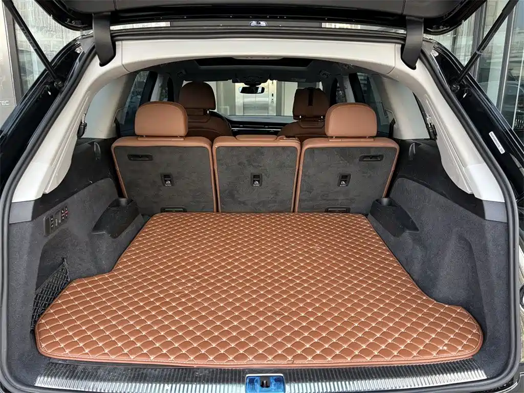 Audi Q7 2023 45 TFSI quattro S line Sport