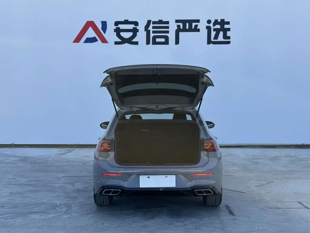 Volkswagen Golf — миниатюра 8
