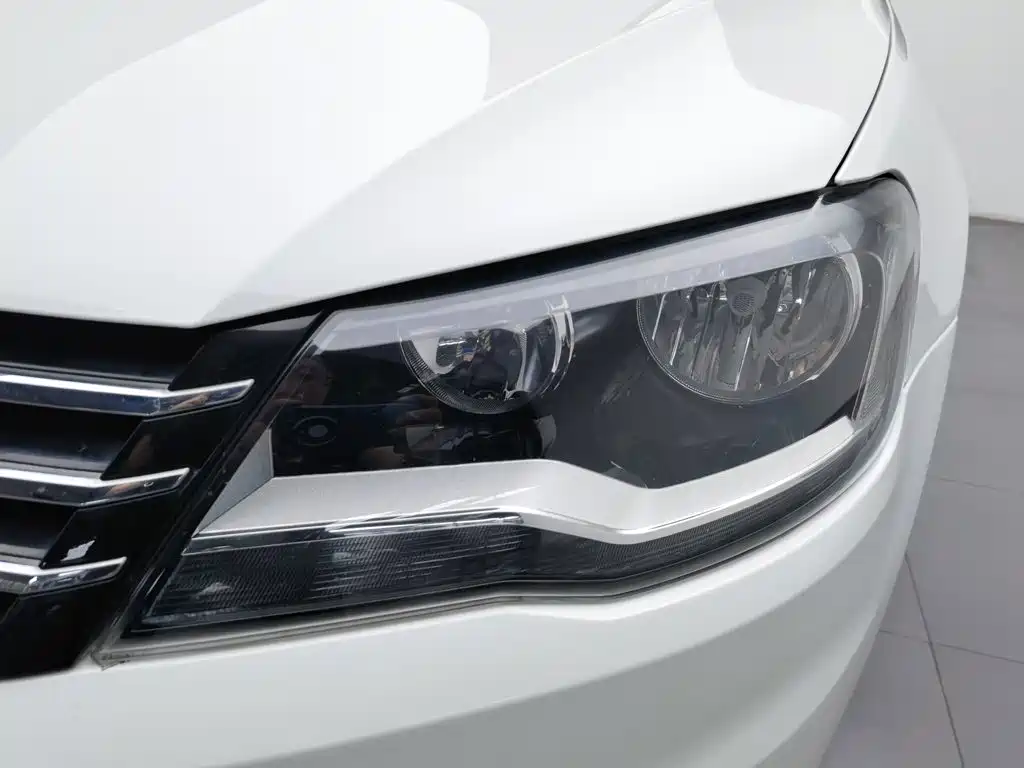 Volkswagen Bora — миниатюра 7