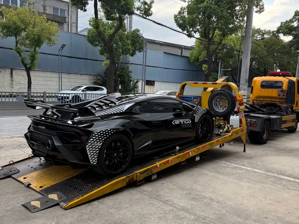 Lamborghini Huracán — миниатюра 4