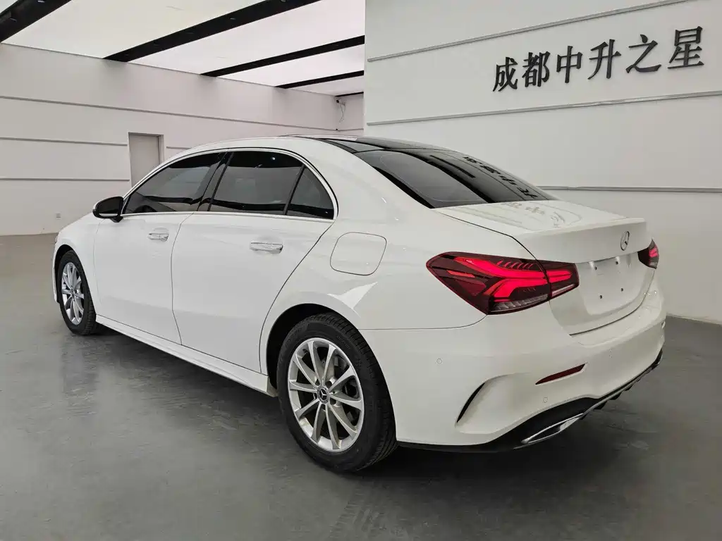 MERCEDES-BENZ A CLASS