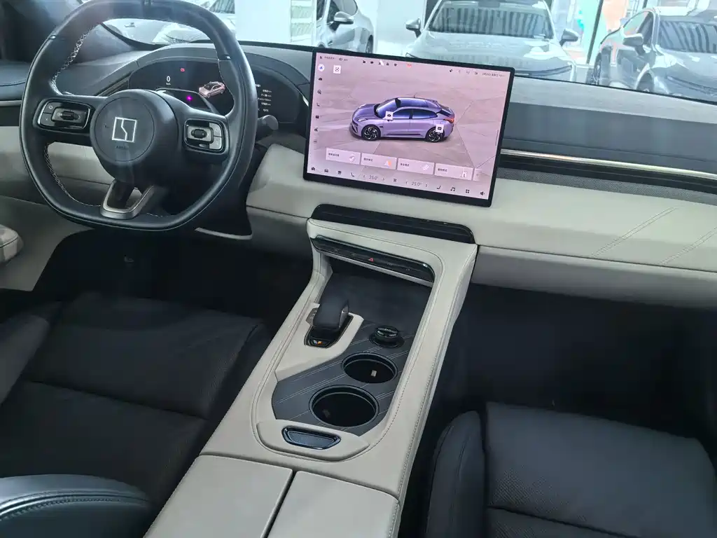 ZEEKR EXTREME KRYPTON 001