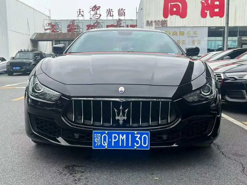 MASERATI GHIBLI