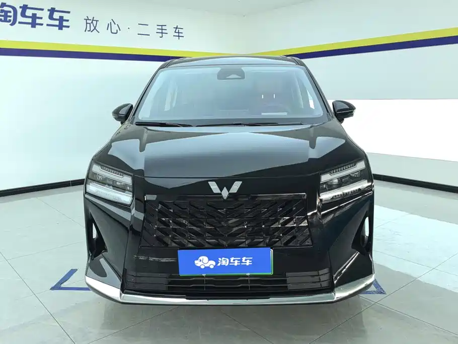 Wuling Xingguang 730 New Energy — миниатюра 2
