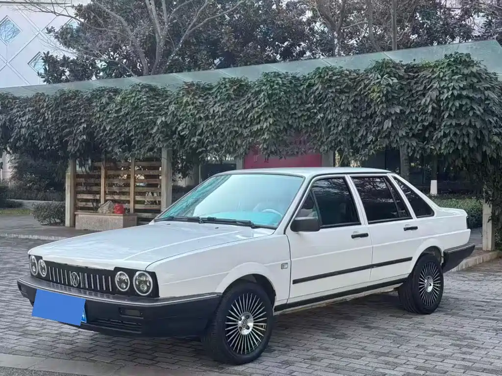 Volkswagen Santana 08 1.8 MT