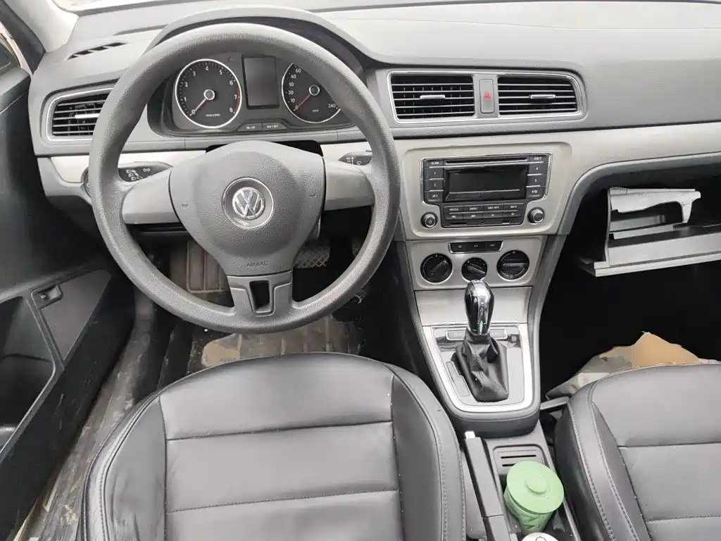 Volkswagen Lavida — миниатюра 11