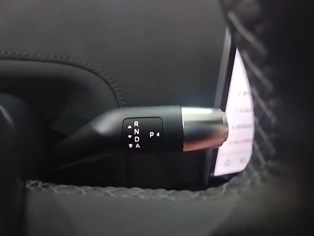 Li Auto Li L6 — миниатюра 14