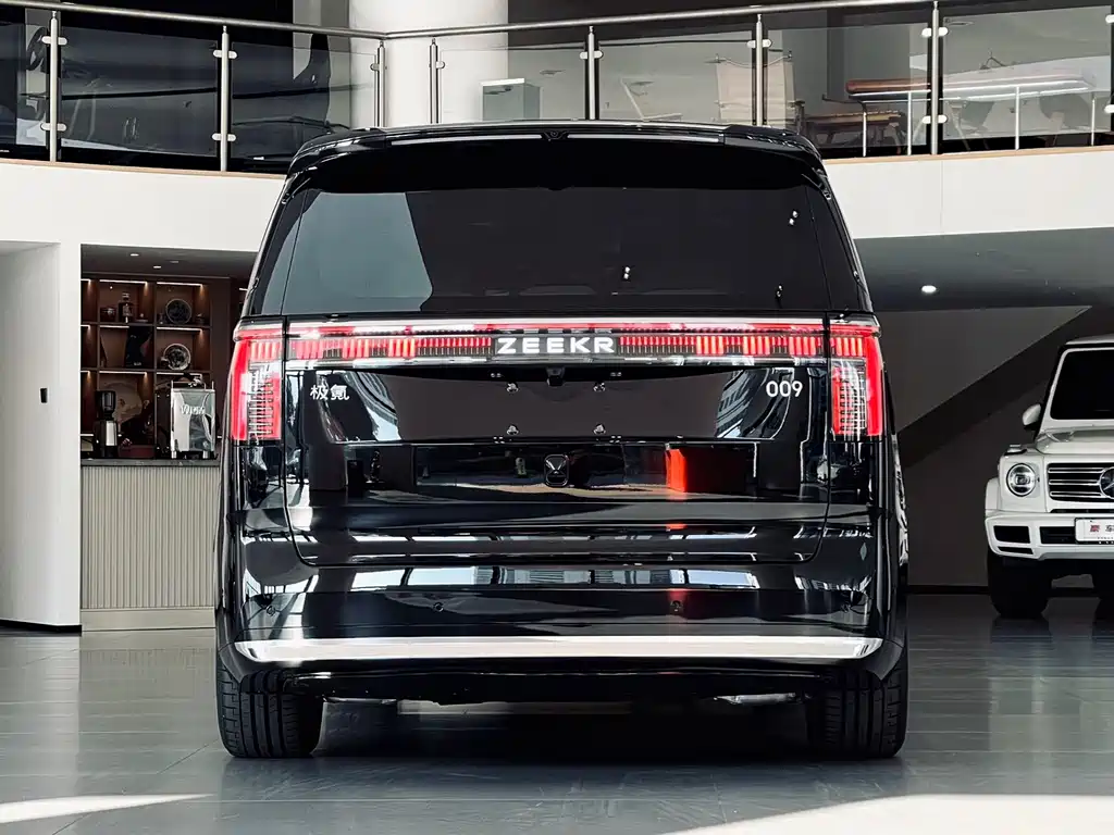 ZEEKR EXTREME KRYPTON 009