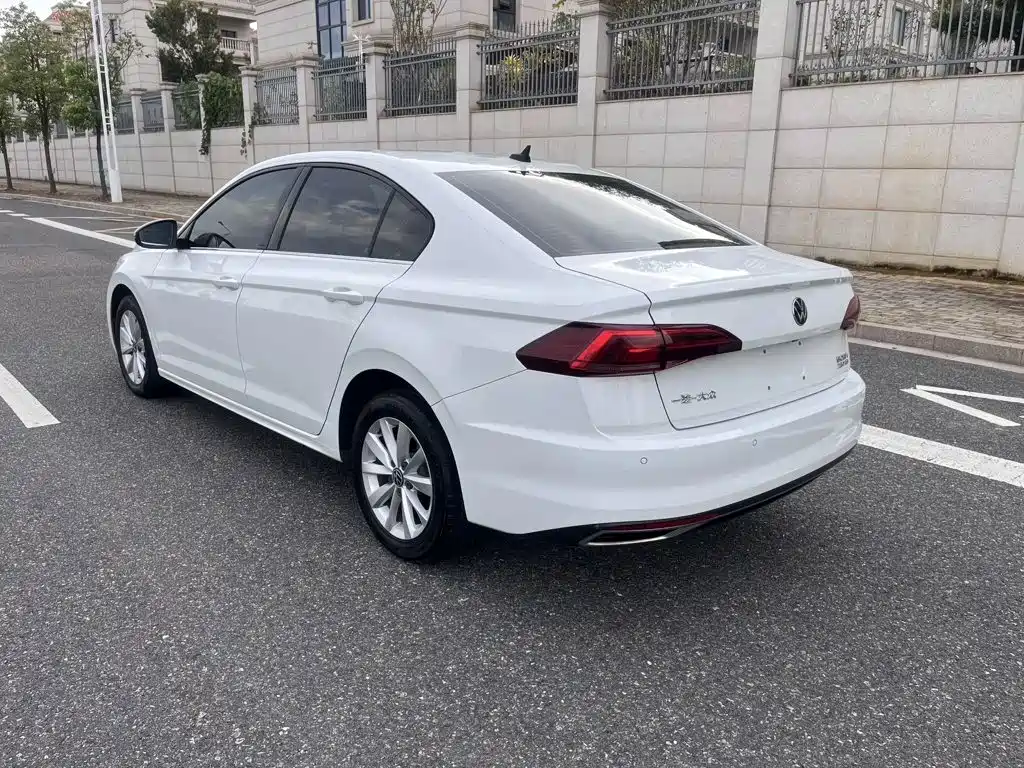Volkswagen Bora — миниатюра 7