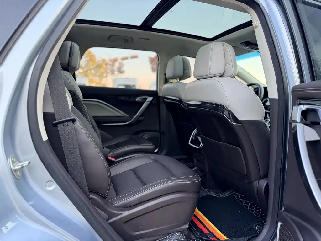 Geely Jia Ji — миниатюра 11