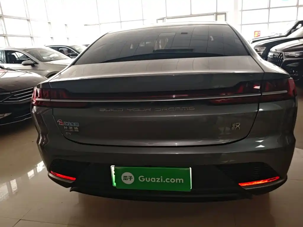 BYD Han — миниатюра 6