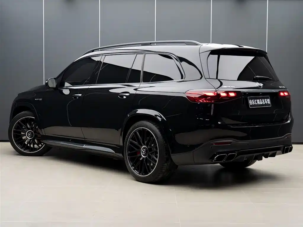 MERCEDES-BENZ GLS AMG