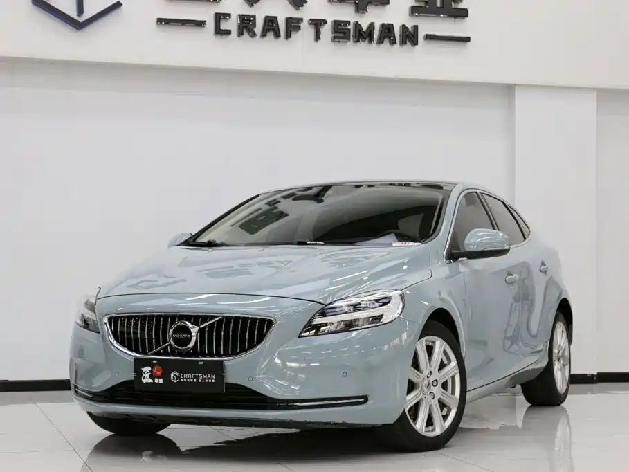 Volvo V40 — миниатюра 2