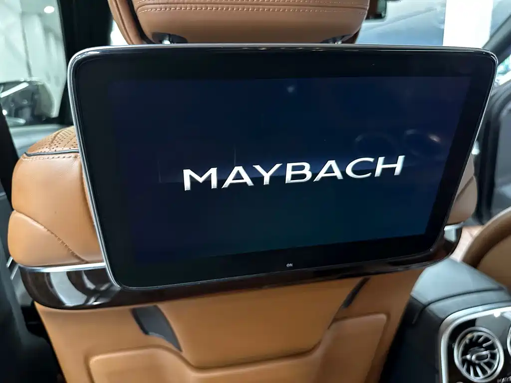 Mercedes-Benz S-Class — миниатюра 12