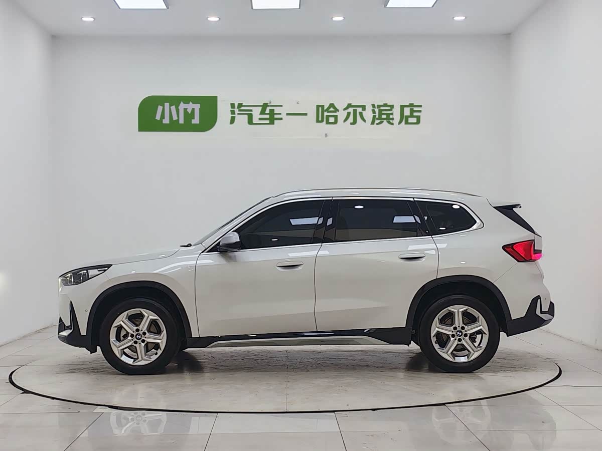BMW X1 1.5 л 2025 г. Белый, пробег 18000 км