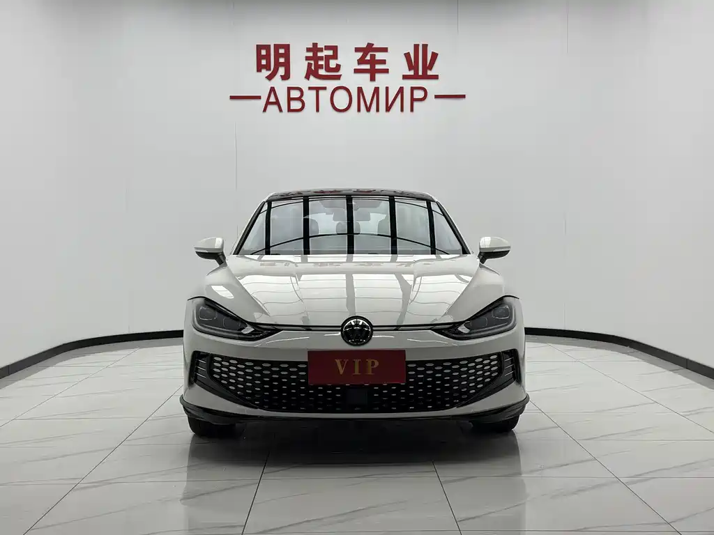 Volkswagen Lamando — миниатюра 2