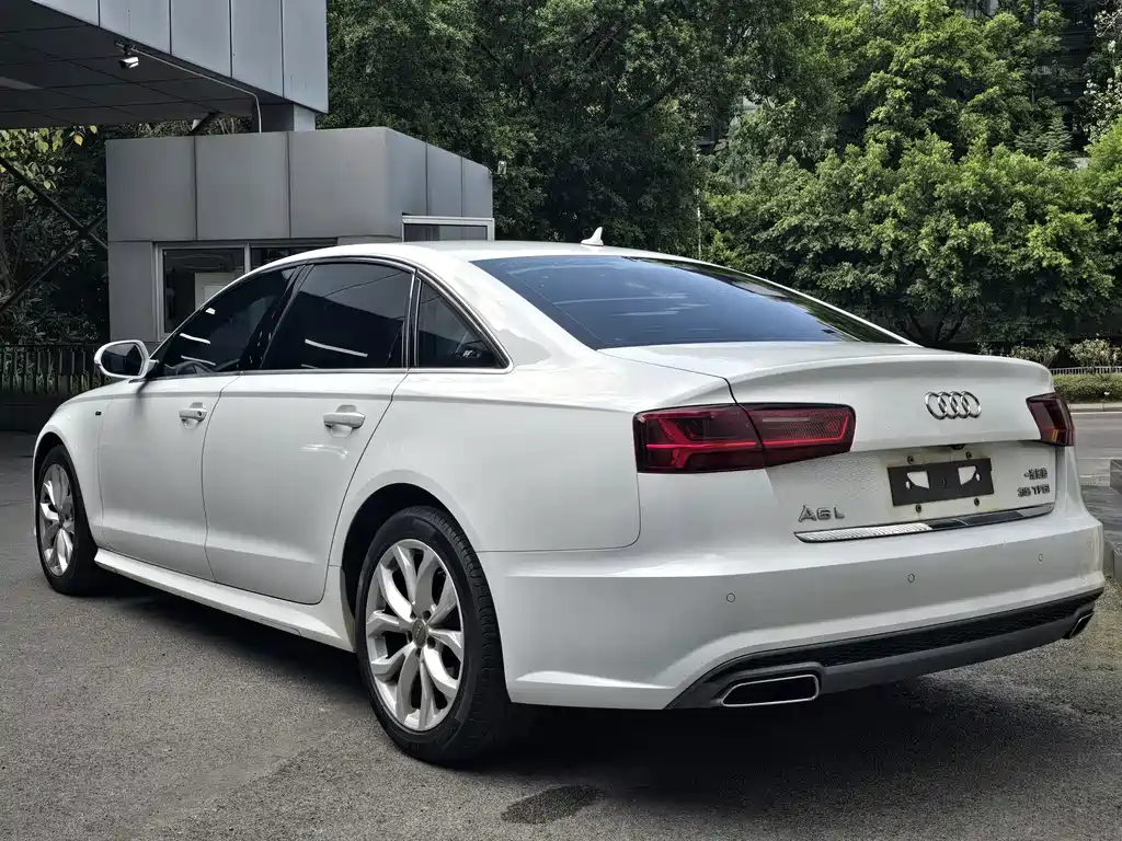 Audi A6L 2018 30 35 TFSI Fashion