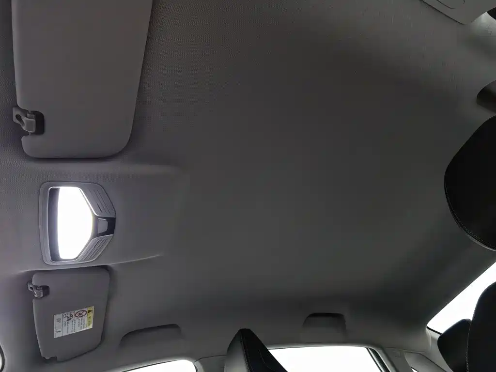 Geely Emgrand — миниатюра 14