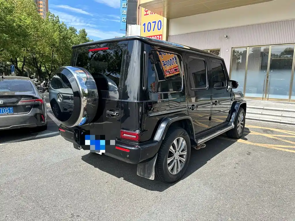 Mercedes-Benz G-Class — миниатюра 6