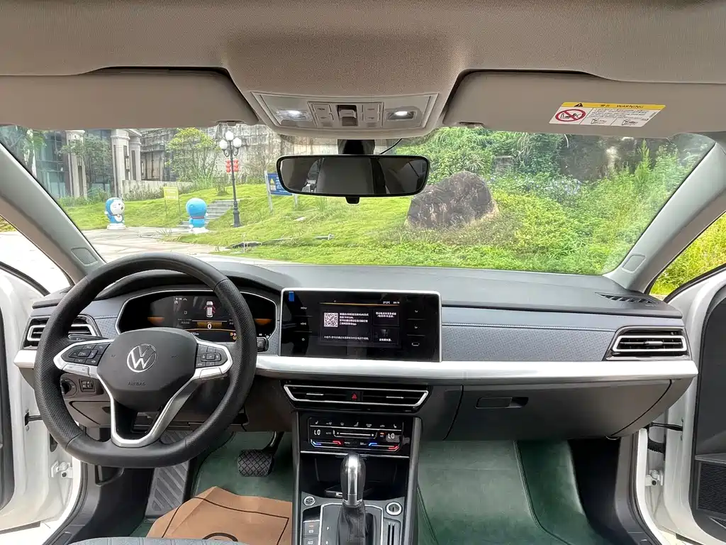 Volkswagen Lavida — миниатюра 4