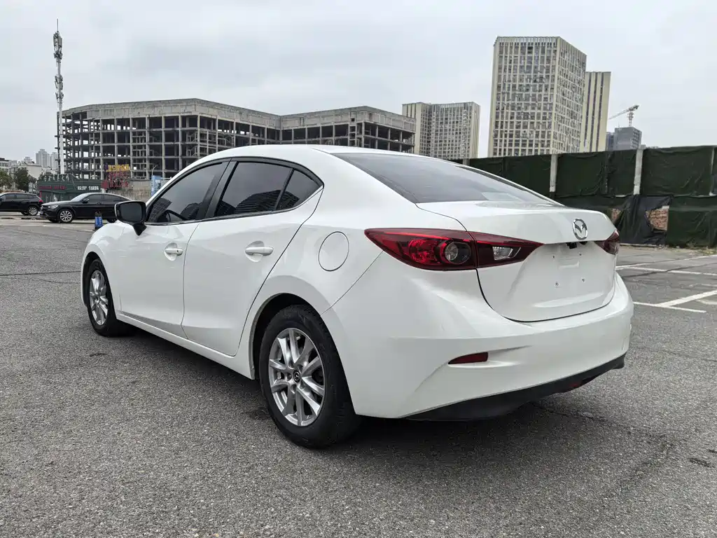 MAZDA 3 ANGKESAILA