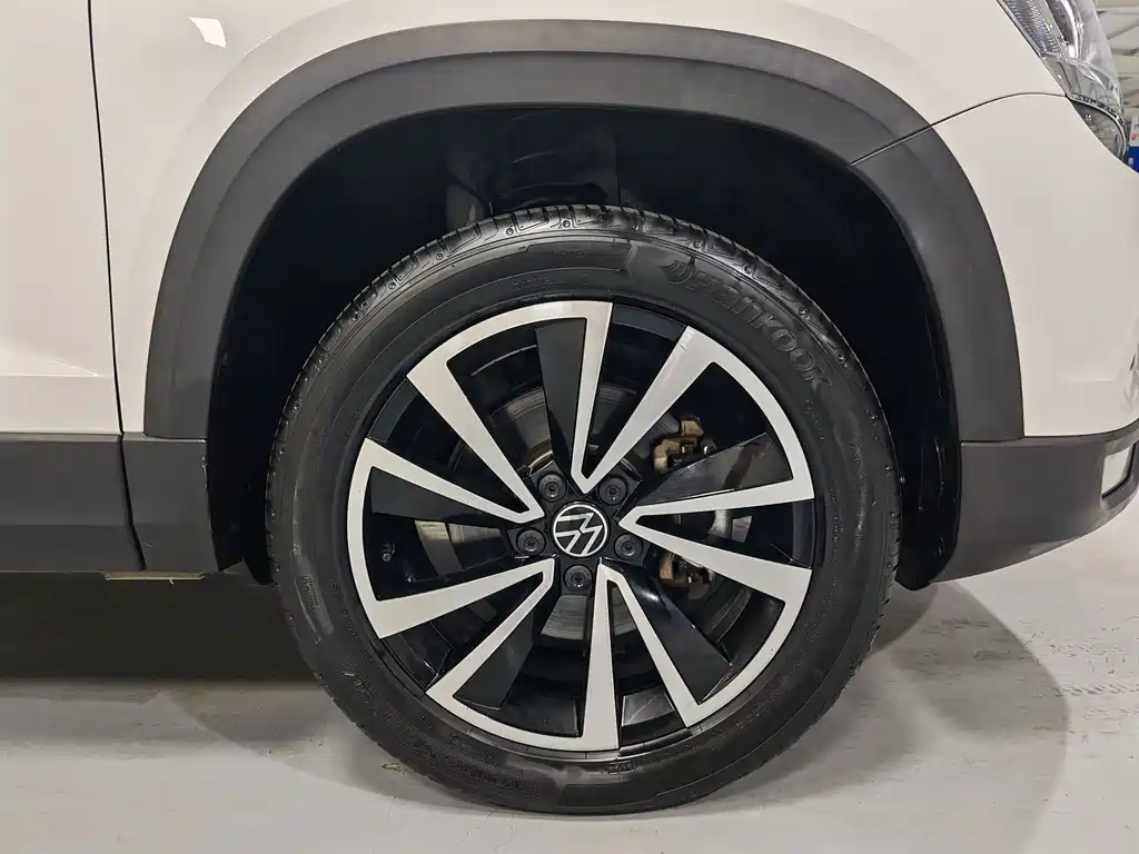 Volkswagen Tharu — миниатюра 18