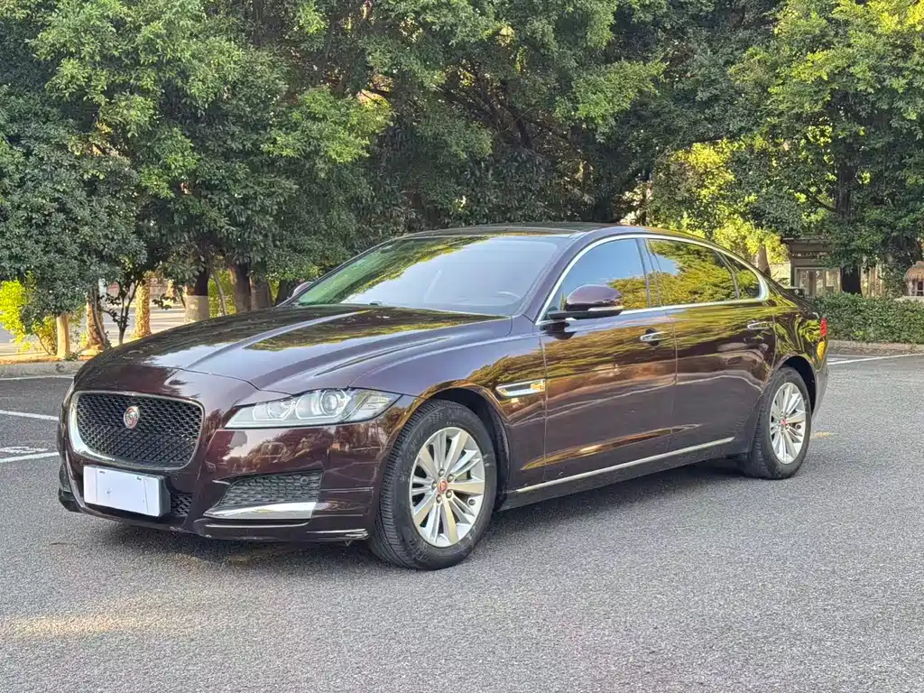 Jaguar XFL 2017