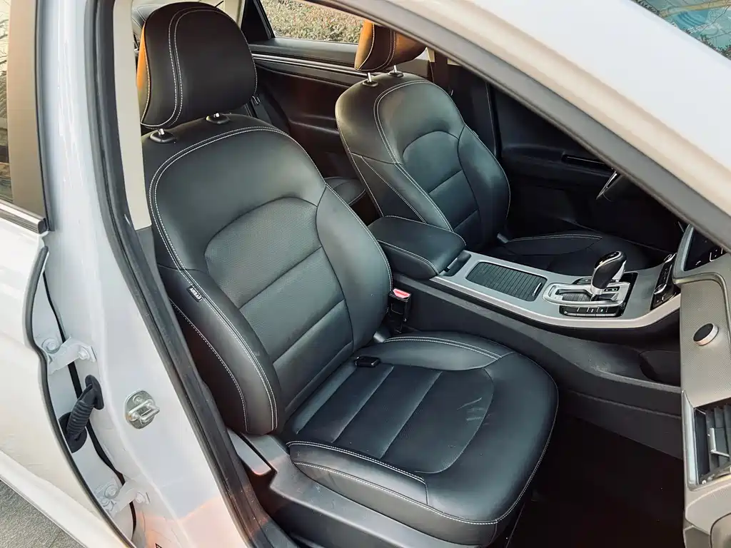 GEELY AUTOMOBILE EMGRAND GL