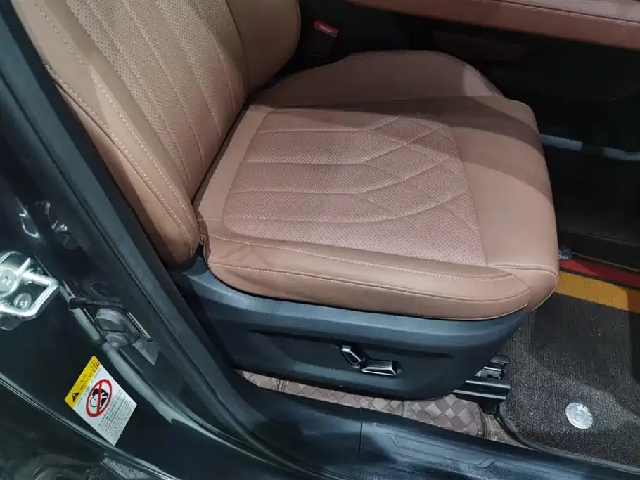 CHANGAN UNI Z NEW ENERGY