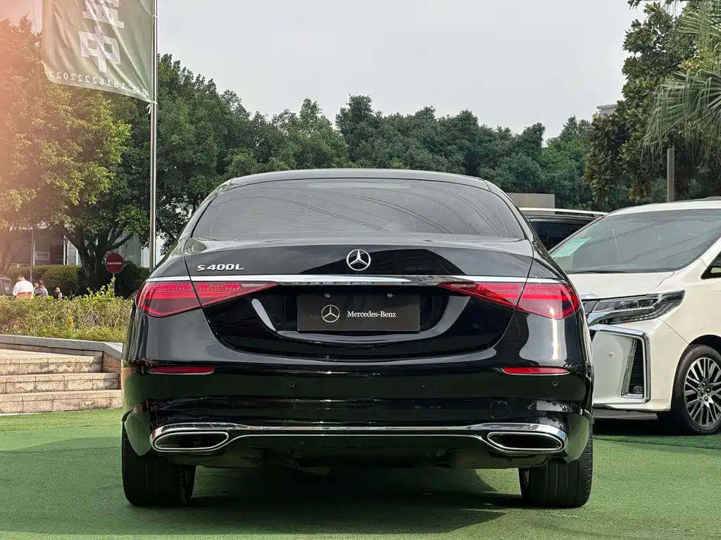 MERCEDES-BENZ S CLASS