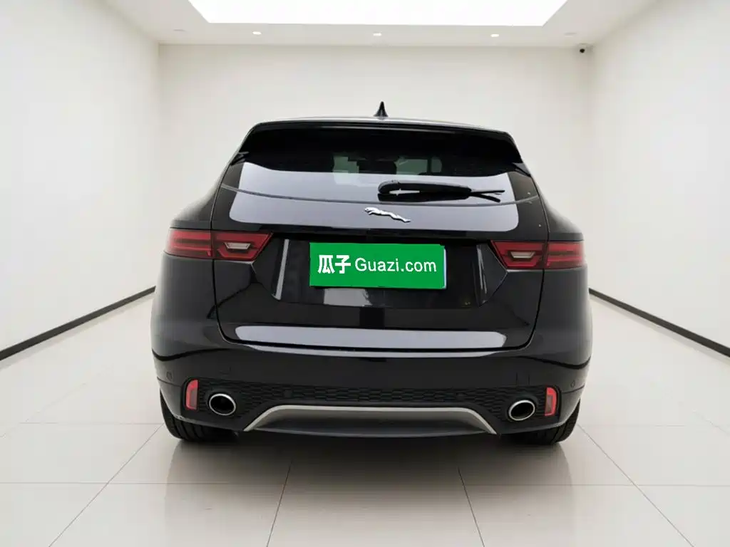 Jaguar E-PACE — миниатюра 5