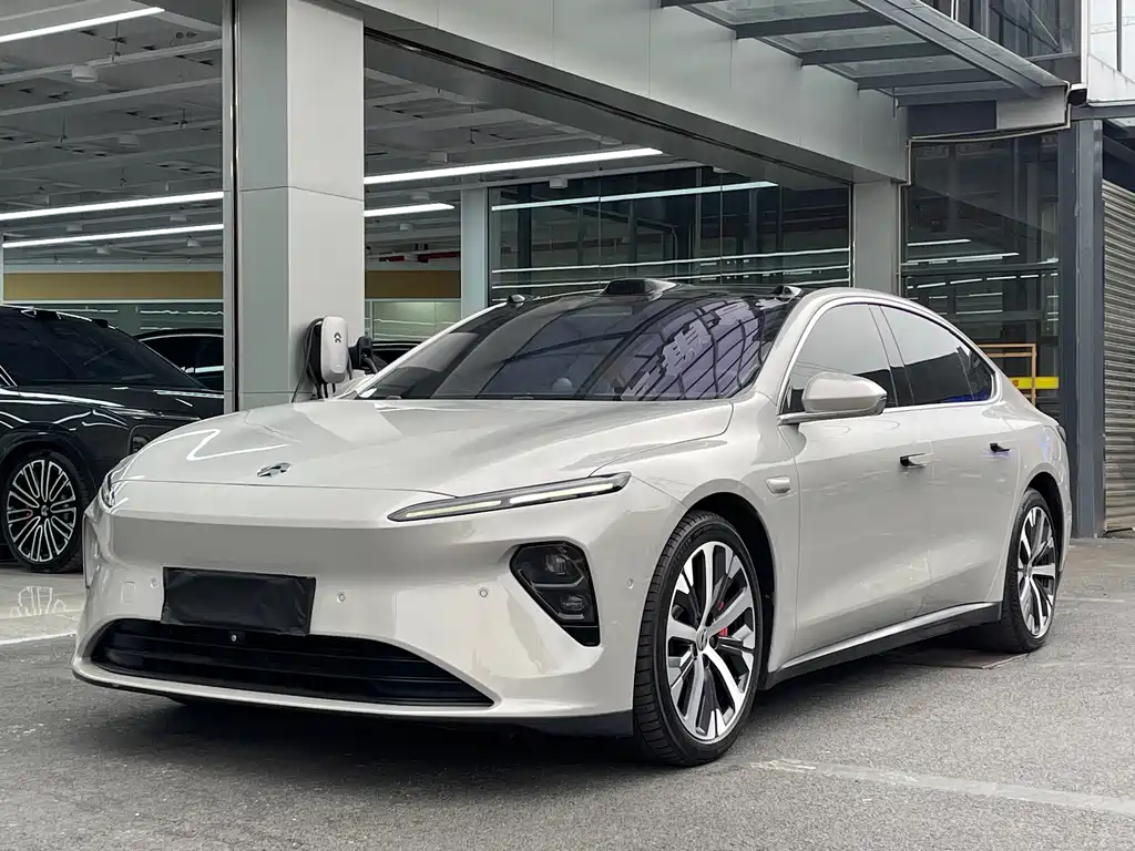 NIO NIO ET7