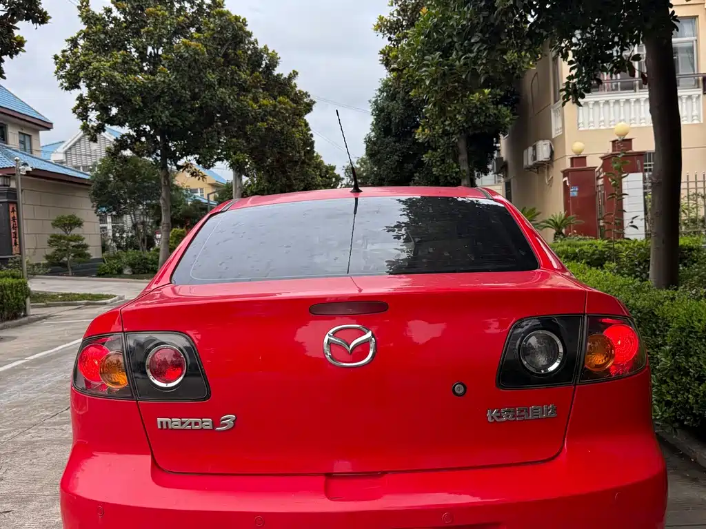 Mazda 3 — миниатюра 10