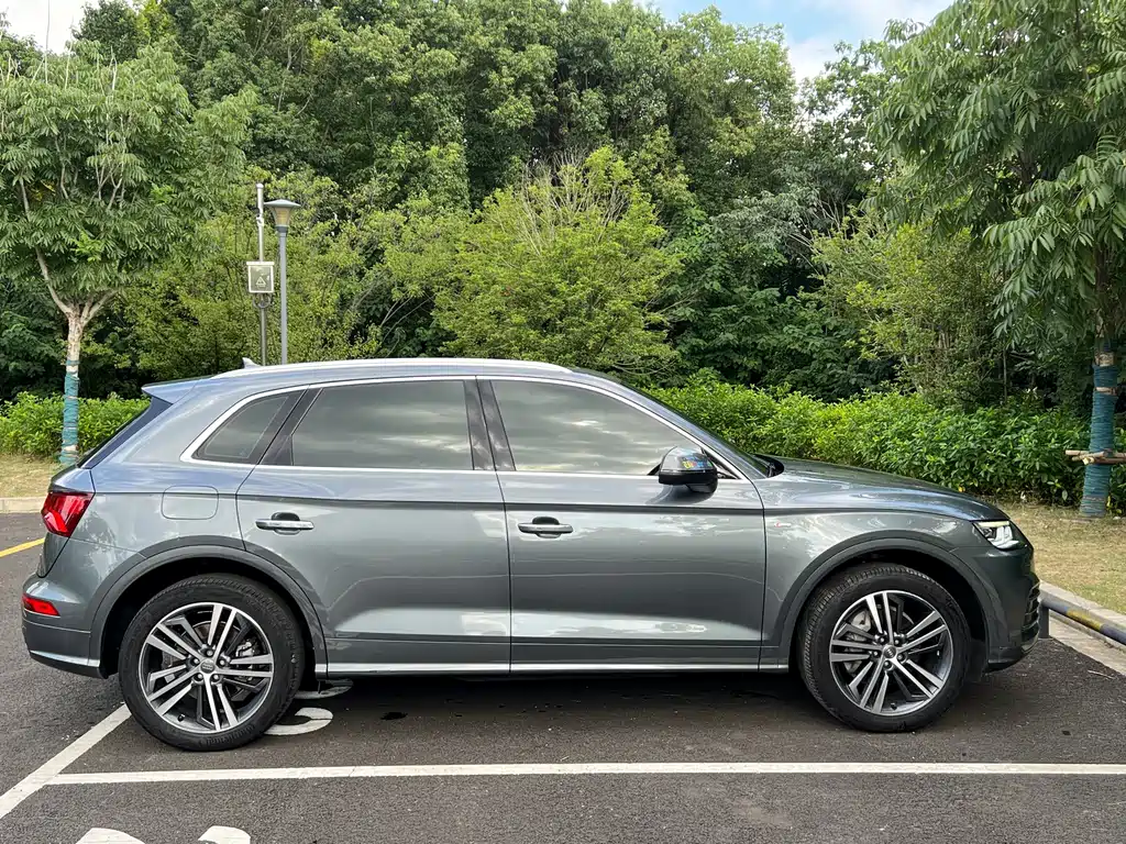 Audi Q5L — миниатюра 17