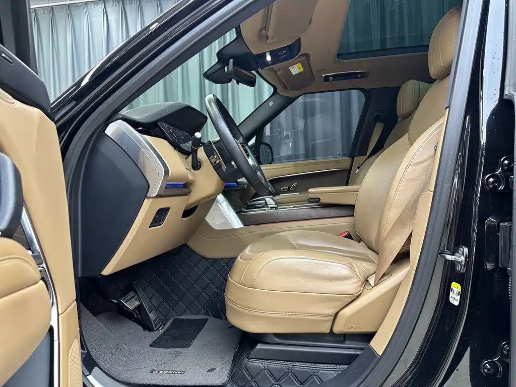 Land Rover Range Rover — миниатюра 5