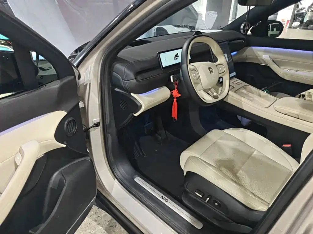 NIO ES6 — миниатюра 21